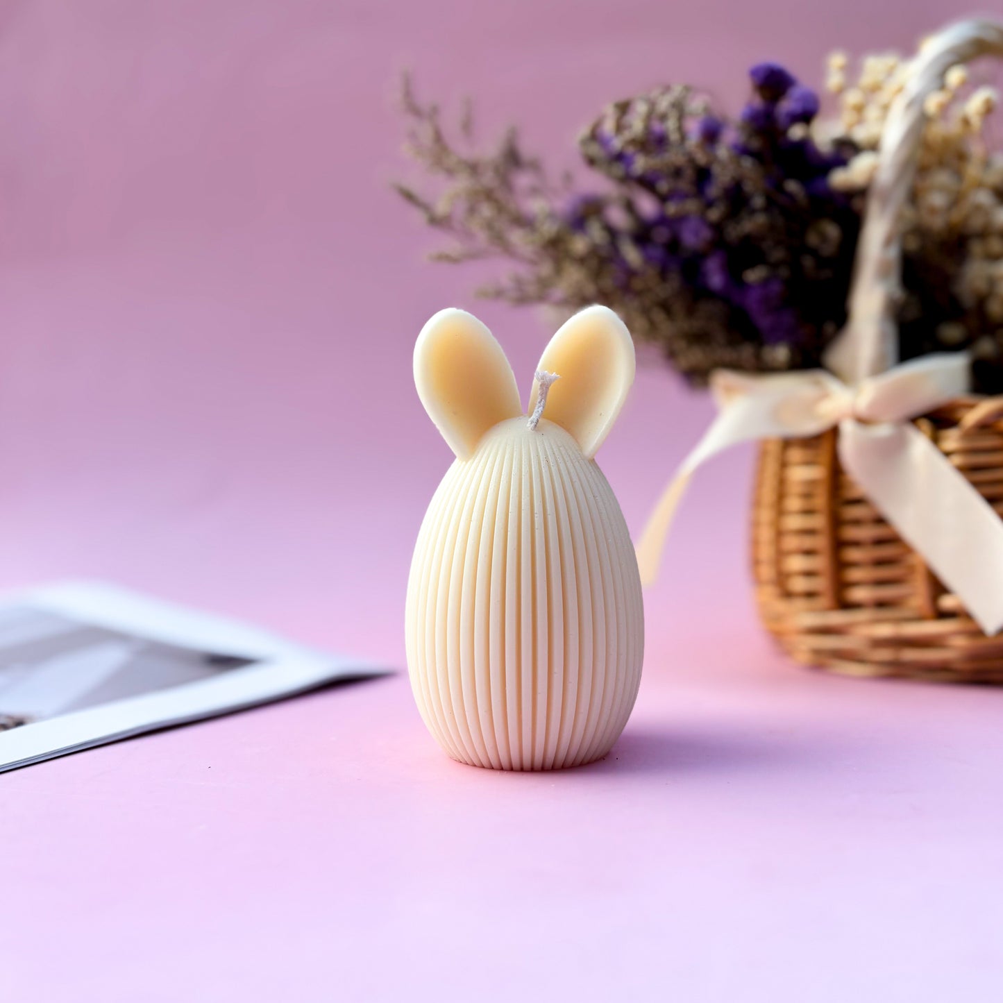 STRIPE EGG WITH EARS