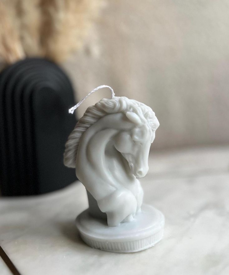 HORSE HEAD